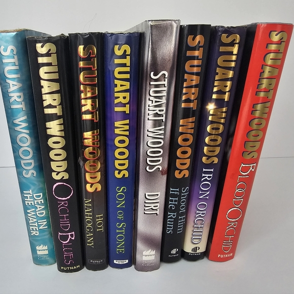 Stuart Woods book collection - Picture 1 of 2